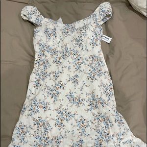 Old Navy Off The Shoulder Floral Dress